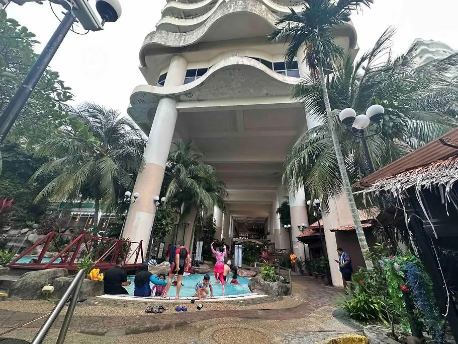 Rainbow Paradise Homestay @ Tanjung Bungah By Landmark